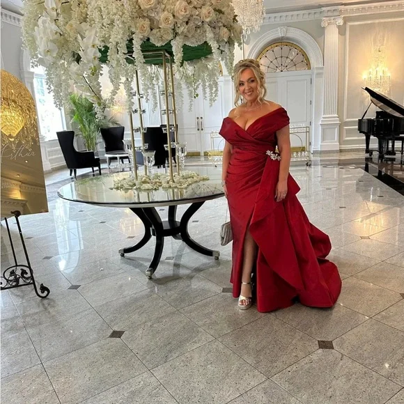 Elegant Burgundy Evening Gown